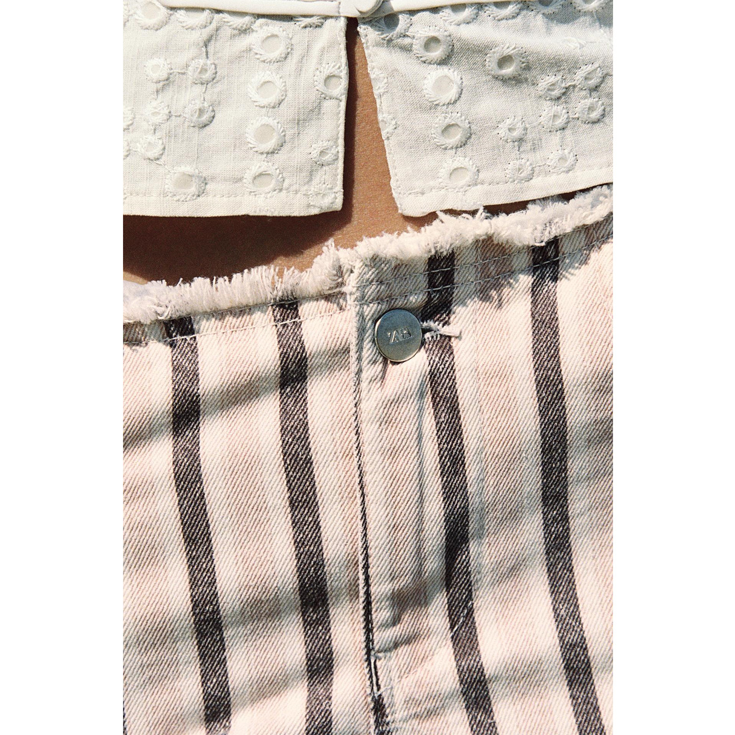 Low Waist Button Zipper Decora - Shorts Denim Frayed avis et prix